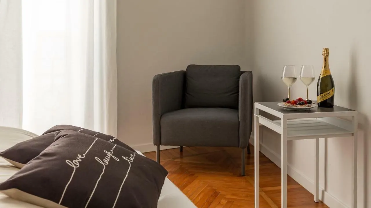 Apartment Tailors' Home Sempione - 2 Bedrooms Milan