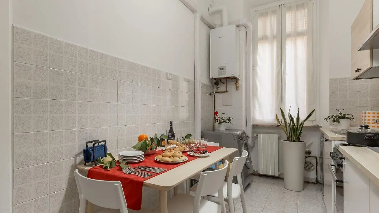 Tailors' Home Sempione - 2 Bedrooms Milan Italy